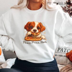 Sweatshirt Cute Spaniel Dog Eating Pizza 13