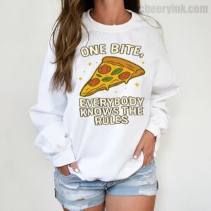 Sweatshirt One Bite Pizza 3