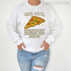 Sweatshirt One Bite Pizza 4